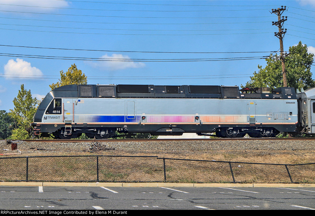 NJT 4514 on train 5521